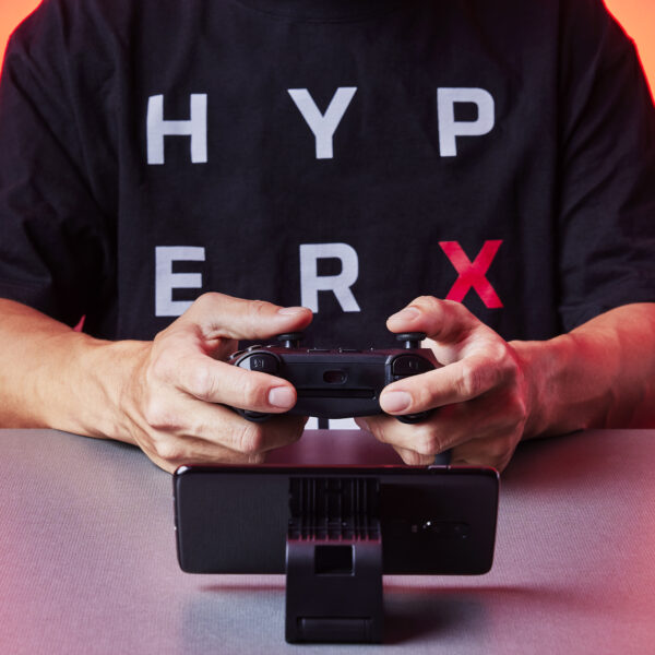 Control HyperX Clutch Inalámbrico | para PC y Android