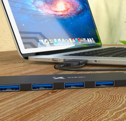 Hub Xtech USB 3.0 con Adaptador USB-C y USB-A